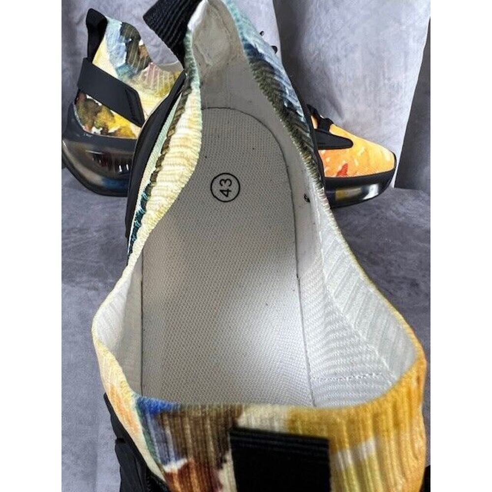 One-of-a-Kind Sneakers NEW! Men's Size US 9, Womens Size 11 - Picture 5 of 6